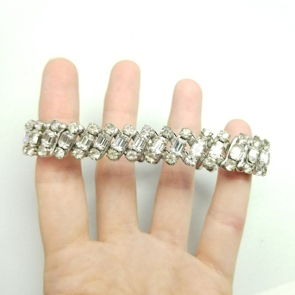 Vintage Three Row Rhinestone Stretch Expansion Bracelet, Emerald Shape Stones - Picture 8 of 8